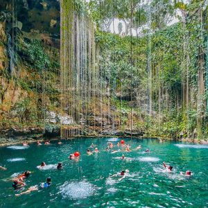 cenote-ik-kil.jpg